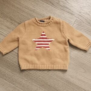 Baby Gap crew neck sweater with star 🌟 Size 3-6 months. EUC